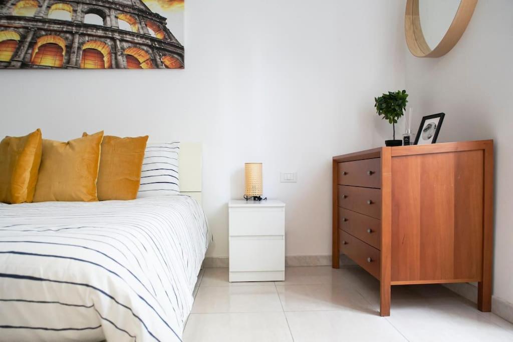A Comfortable Apartment For You In San Lorenzo Rome Exterior photo